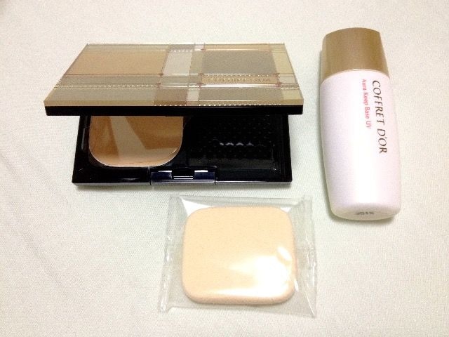 コフレドール ビューティオーラ パクトuv ベージュb 化粧下地 コンパクト パフ4点 新品 中古のオークション モバオク コフレドール ビューティオーラ パクトuv ベージュb 化粧下地 コンパクト パフ4点 新品 中古のオークション モバオク